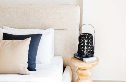 Abu Dhabi Apartment | Voyage's Two-bedroom Haven