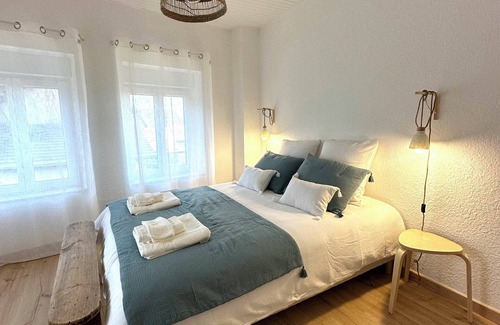 Charbonnieres-les-Varennes House | Vrbo Property