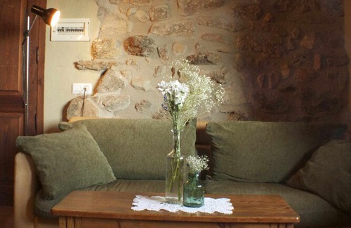Lladurs House | Vrbo Property