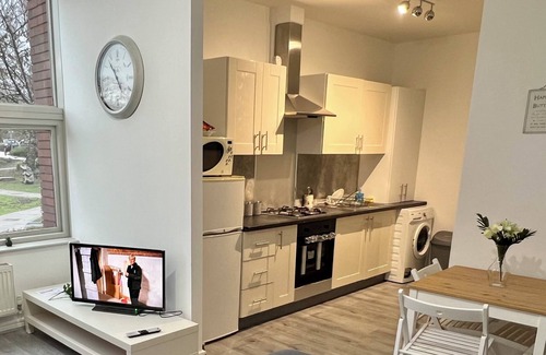 Wellingborough Apartment | Vrbo Property