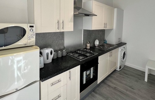Wellingborough Apartment | Vrbo Property