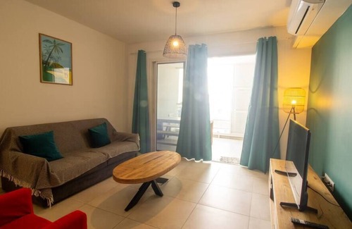 Saint-Leu Apartment | Vrbo Property