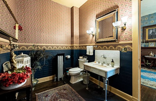 Bloomington Bed & Breakfast | Vrooman Mansion B&B