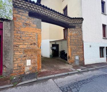 Saint-Cyr-au-Mont-d'Or Apartment | Vue, charme, calme Duplex cosy à 10 min de Lyon