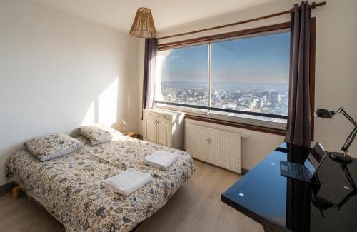 Bourg-l'Eveque Apartment | Vue imprenable - Garage privé