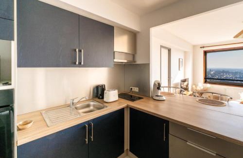 Bourg-l'Eveque Apartment | Vue imprenable - Garage privé