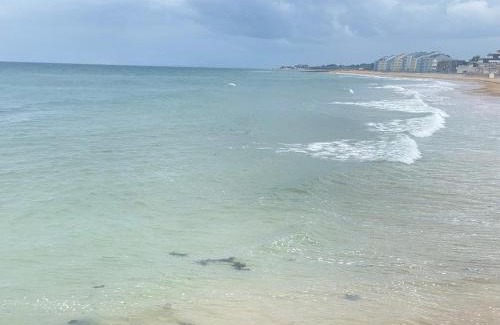 Courseulles-sur-Mer Apartment | Vue sur la marina-6 pers à Courseulles sur Mer