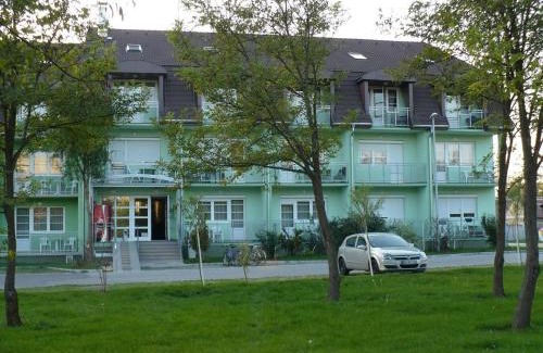 Sarvar Apartment | Vukmán Apartman