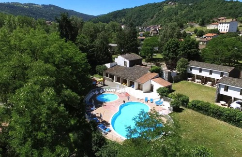 Lavoute-Chilhac Apartment | VVF The Gorges de l'Allier * - 2 Room Cottage 5 People 1 baby