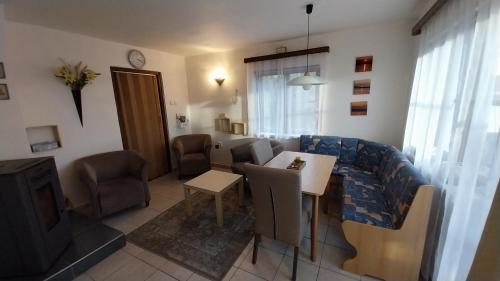 Karlovy Dvory Apartment | Vyhlidka