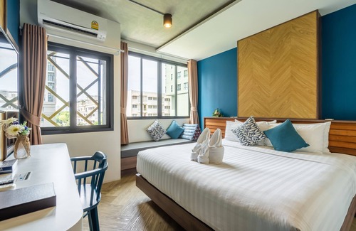 Bang Lamphu Lang Hotel | W Station