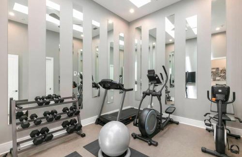 Reunion House | W400J - Luxury Modern Mansion with Basketball Court at Reunion