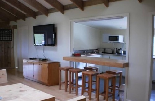 Masterton District Cabin | Wai Ngaio Retreat - Coastal and Rural Lodge