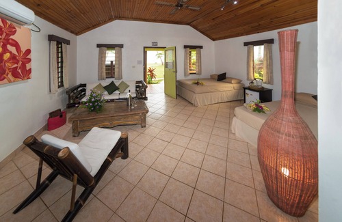 Deuba Resort | Waidroka Bay Resort