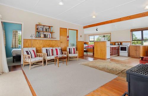 Waihi Beach House | Waihi Bliss - Waihi Beach Bach