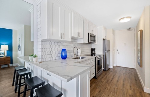 Waikiki Condo | Waikiki Upgraded High Floor Studio