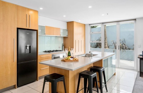 Taupo House | Waimahana Apartment 1 Taupo Lakefront