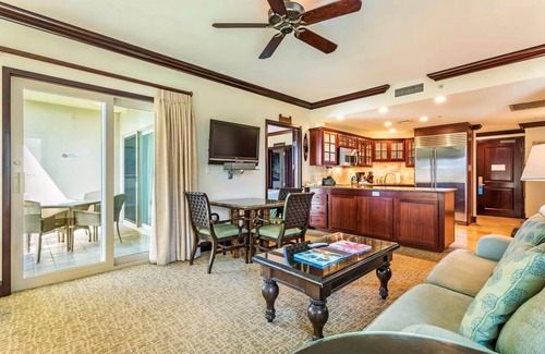 Wailua Condo | Waipouli Beach Resort G202 Oceanfront 2 BD 3 BA