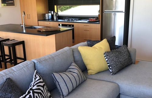 Waipu Cove House | Waipu Cove at its best!