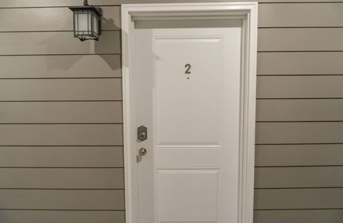 Biloxi Apartment | 🔥WALK 2 WATERS ❤️ | SLEEPS 4 W/W+D +NEAR CASINOS