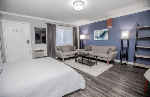 Melrose Apartment | Walk to 12 South, 7 min to downtown, Free Parking!