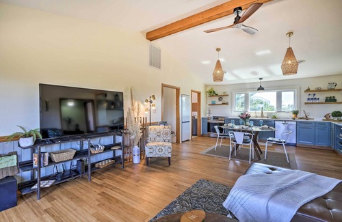 Avon House | Walk to Bay & Boat Launch: Beach House in Avon