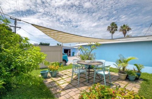 Carlsbad House | Walk To Beach - EV Charger - Outdoor Dining - 2BR