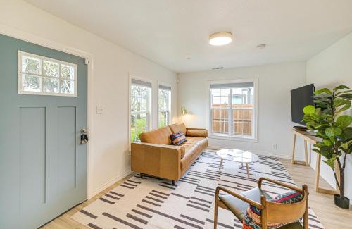 Central Arlington House | Walk to Cowboys Games Arlington Home with Hot Tub!