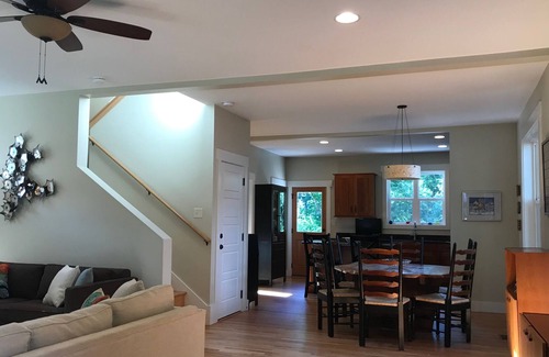 Huston - Courtland House | Walk to downtown! Montford 3 bedroom home (30+ day rental)
