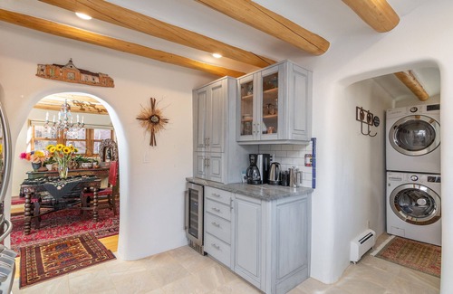 Downtown Santa Fe House | WALK TO DOWNTOWN PLAZA, RAILYARD, AND CANYON ROAD. HISTORIC ADOBE.