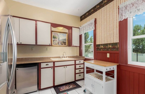Prescott House | Walk to Dtwn: Historic Prescott Home w/Yard!