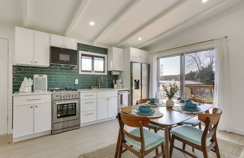 Kauneonga Lake House | Walk to Kauneonga Lake: Home w/Deck & Grill