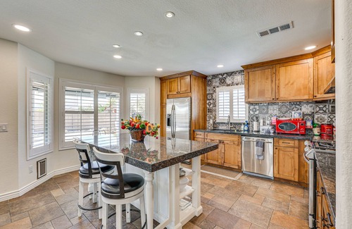 La Buena Vida House | Walk to State Farm Stadium: Spacious Home w/Patio