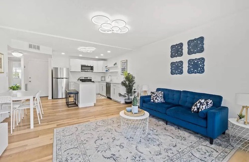 Columbiad Plaza Condo | Walk to the beach+pool+bright+ dedicated workspace