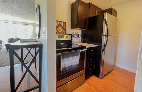 Bremerton House | Walk to the beach! Relocation specialist. Rent discount if you're buying a home!