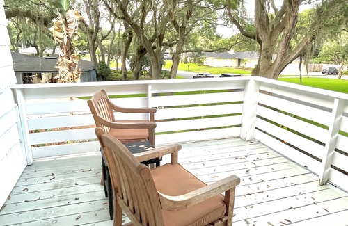 Neptune Beach House | Walk to the beach or the park! Family sized home!