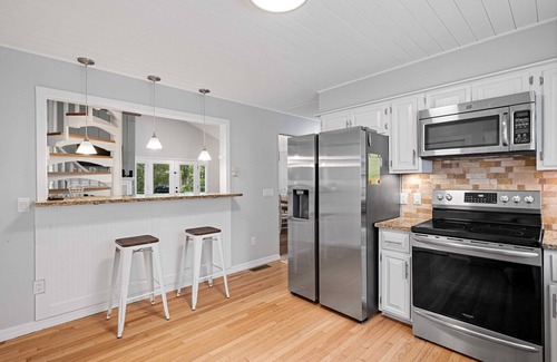 Heritage Woods House | Walk to the beach! SEA PINES 4 BED + LOFT - Private pool