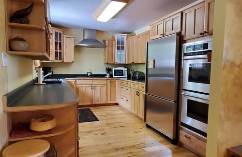 Fairplay House | Walk to Town! - Zip Lines, Mtn. Croquet, Sand Volleyball, Hot Tub and Hammocks!