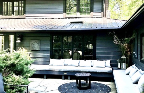 Woodstock House | Walk To Woodstock, Streamside W/In Ground Pool