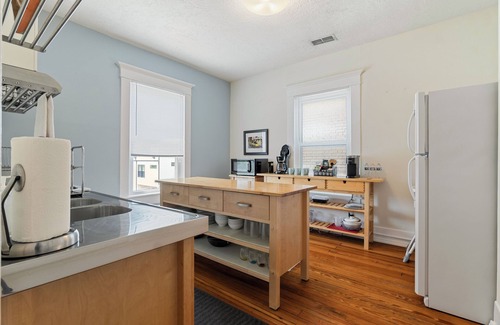 Downtown Chattanooga House | Walk & Wander - Choo Choo, Eats, Southside Fun - Sleeps 12