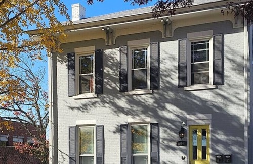 Columbus House | Walkable Downtown Getaway (FREE Bikes to use)