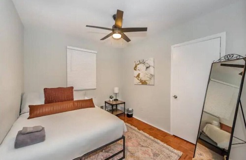 South Orange Apartment | Walkable downtown apartment steps from NYC Train🚉