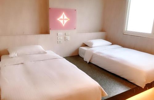 Sanchong Hotel | Walker Hotel - Chenggong