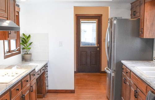 Dublin House | Walking distance to Bridge Park and Old Dublin! Private home on the Scioto River