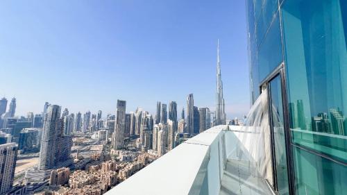 Ghantoot Apartment | Walking distance to dubai mall Burj Khalifa view and fountain view 3BR