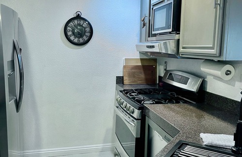 Miramar Ranch North Condo | Walking distance to the lake dog friendly🐶