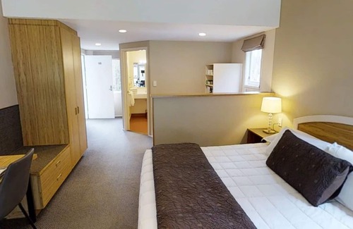 Upper Hutt Hotel | Wallaceville Motor Lodge
