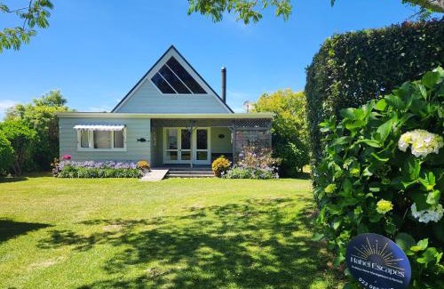 Hahei House | Walnut Cottage