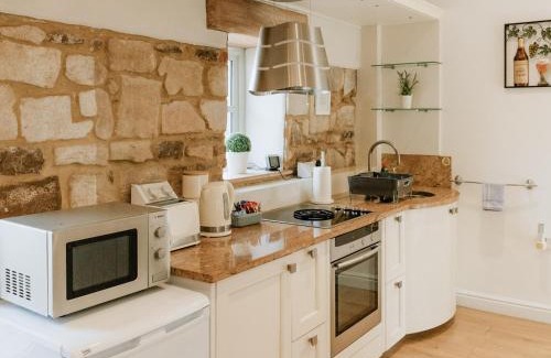 Pentney House | Walnut Cottage - Ukc6632