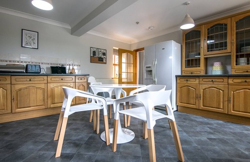 Penrith Cottage | WALTONS CLOSE, pet friendly, with open fire in Stainton, Cumbria